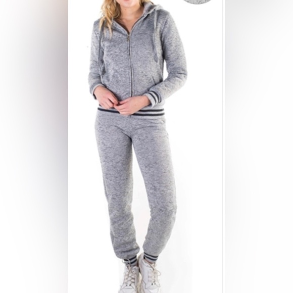 CHARCOAL-WOMEN'S MELANGE, FAUX SHERPA LINED HOODIE AND JOGGER SET SIZE M, L, XLW - Picture 1 of 5